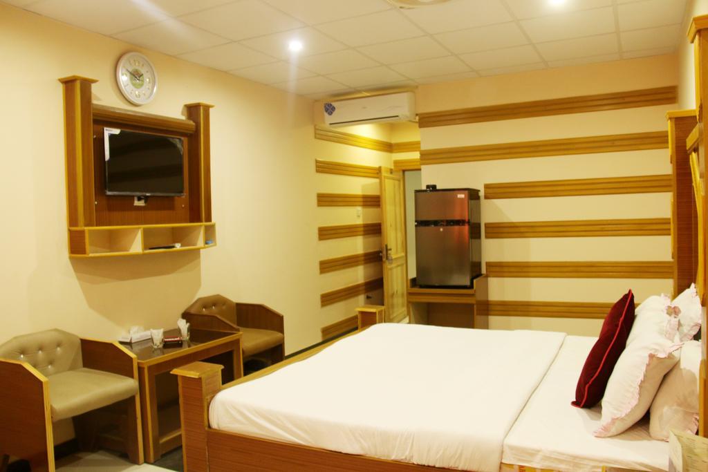 Hotel Crown Hyderabad