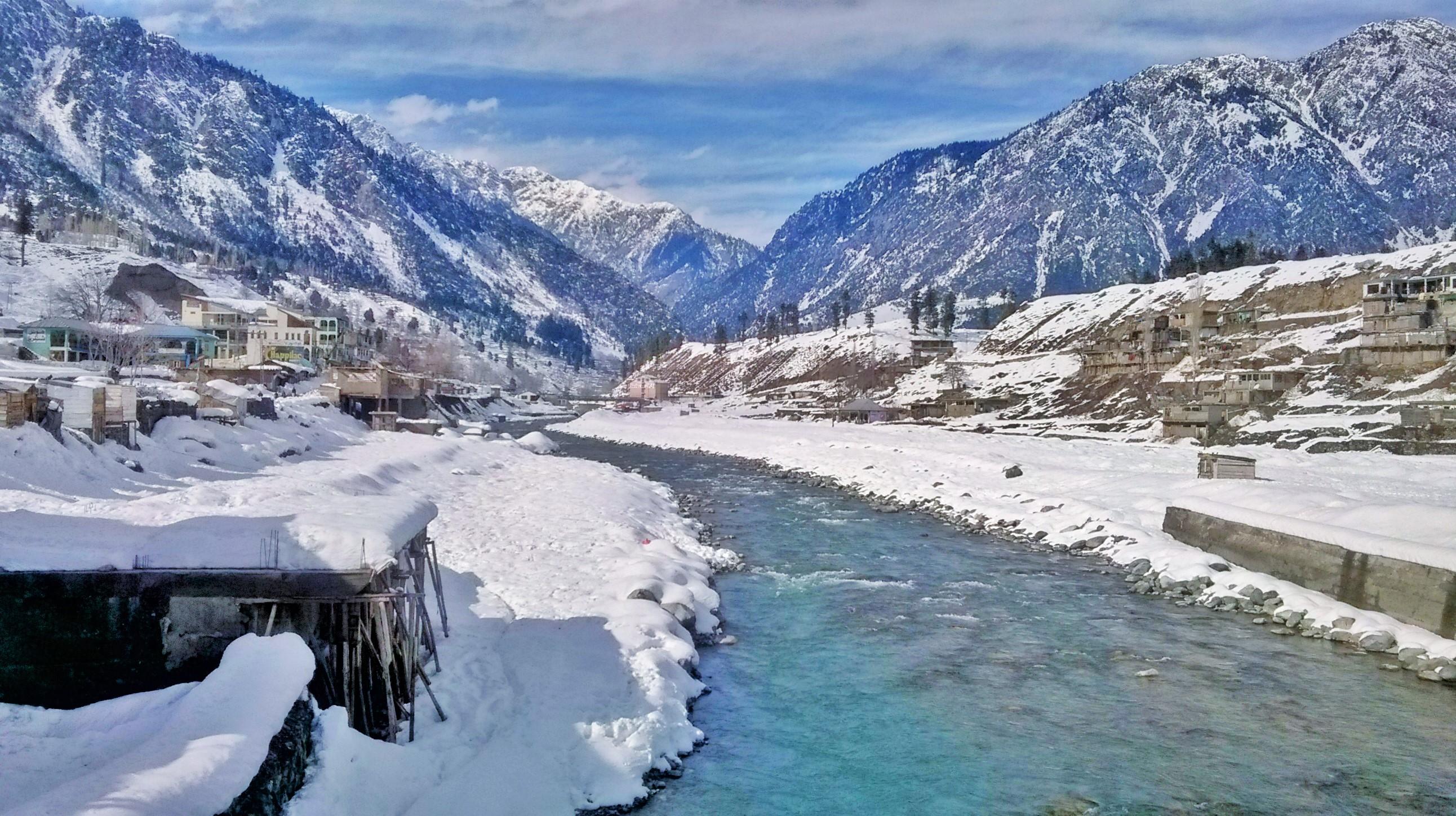 3 days tour to SWAT & KALAM VALLEY